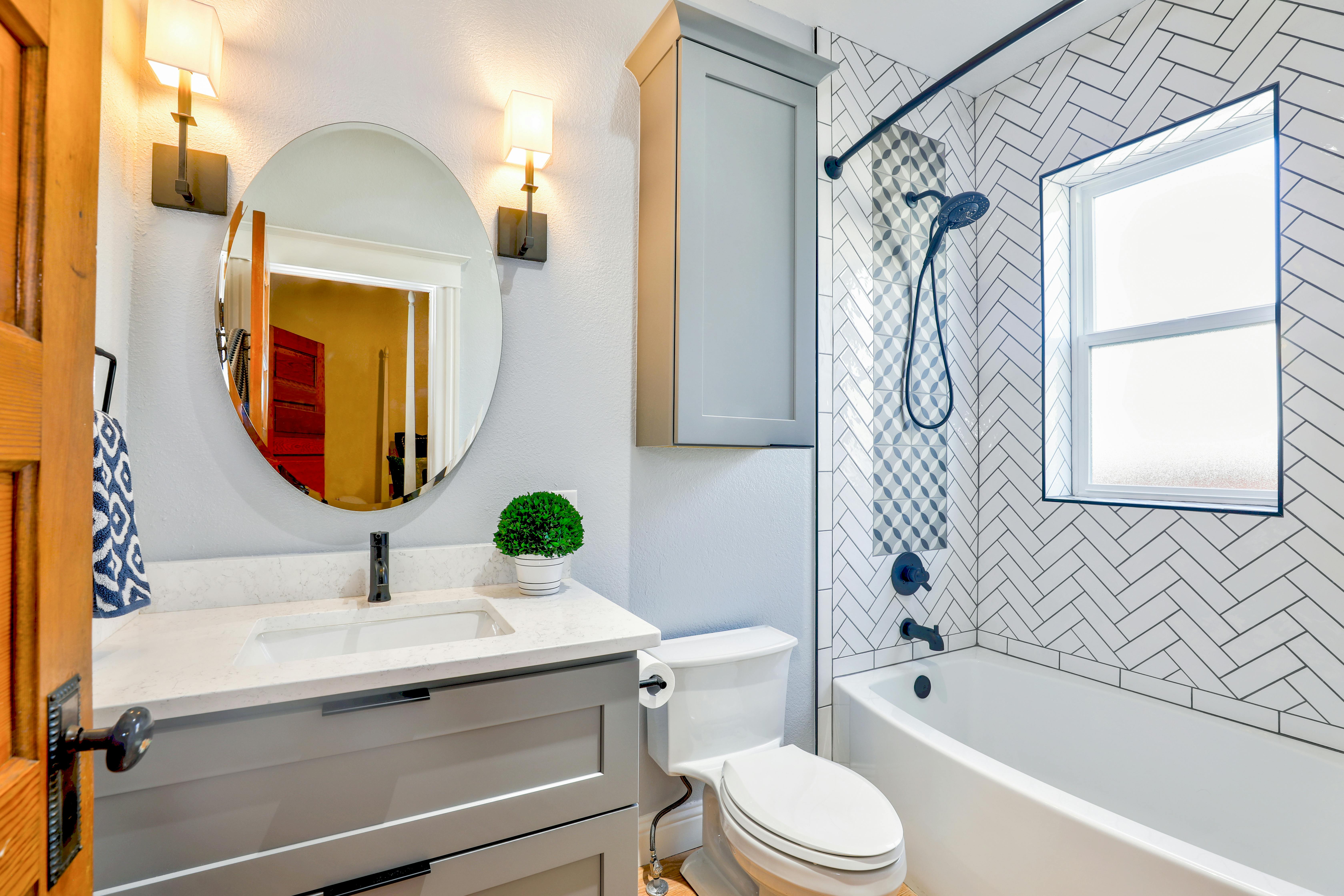 Bathtub